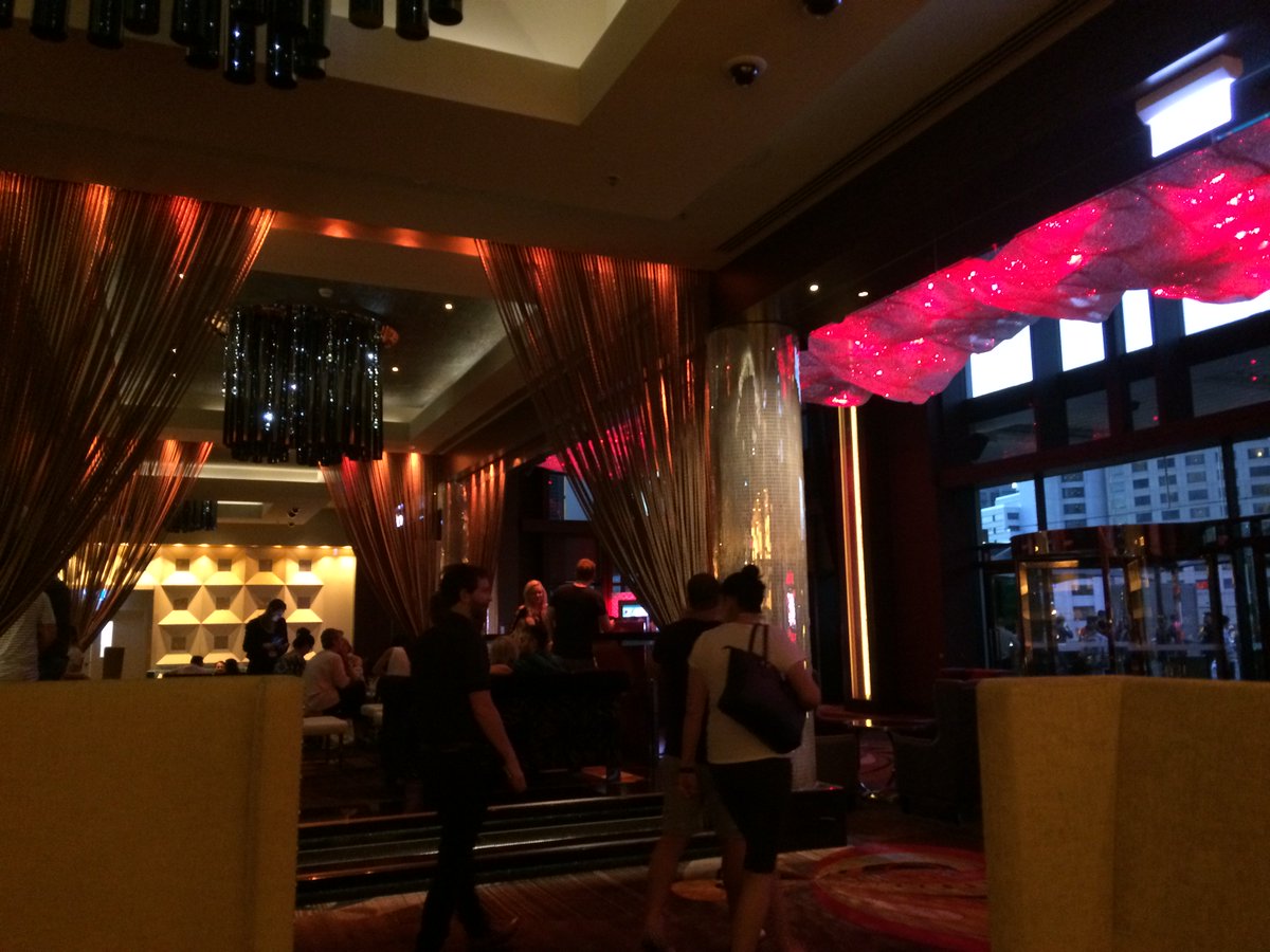 Travisemmens's tweet photo. Back at the crown https://t.co/5hmpoTqbQU