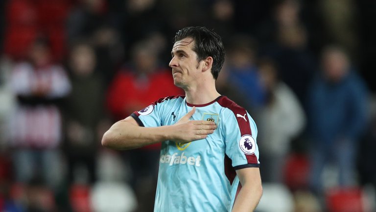fansbox18dotcom's tweet photo. Joey Barton accepts FA misconduct charge over betting breaches https://t.co/RVemlOexf2