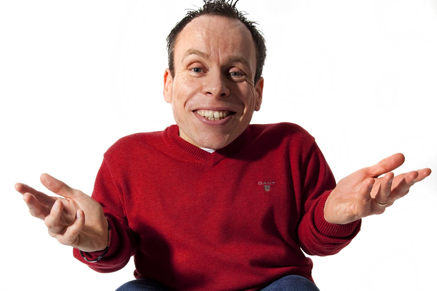Join us in wishing a Happy 47th Birthday to Warwick Davis   