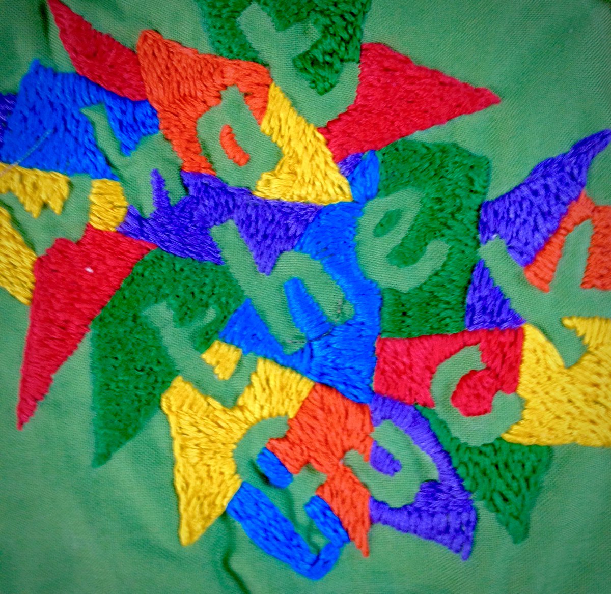 whitstabletail's tweet photo. #ProfanityEmbroideryGroup's F*ucking Quilt 8-14 Feb https://t.co/SJ8G7dr3eQ #whitstable #womenswork #contemporarytextile #craft #boshiewomen https://t.co/DiRdpwv67K