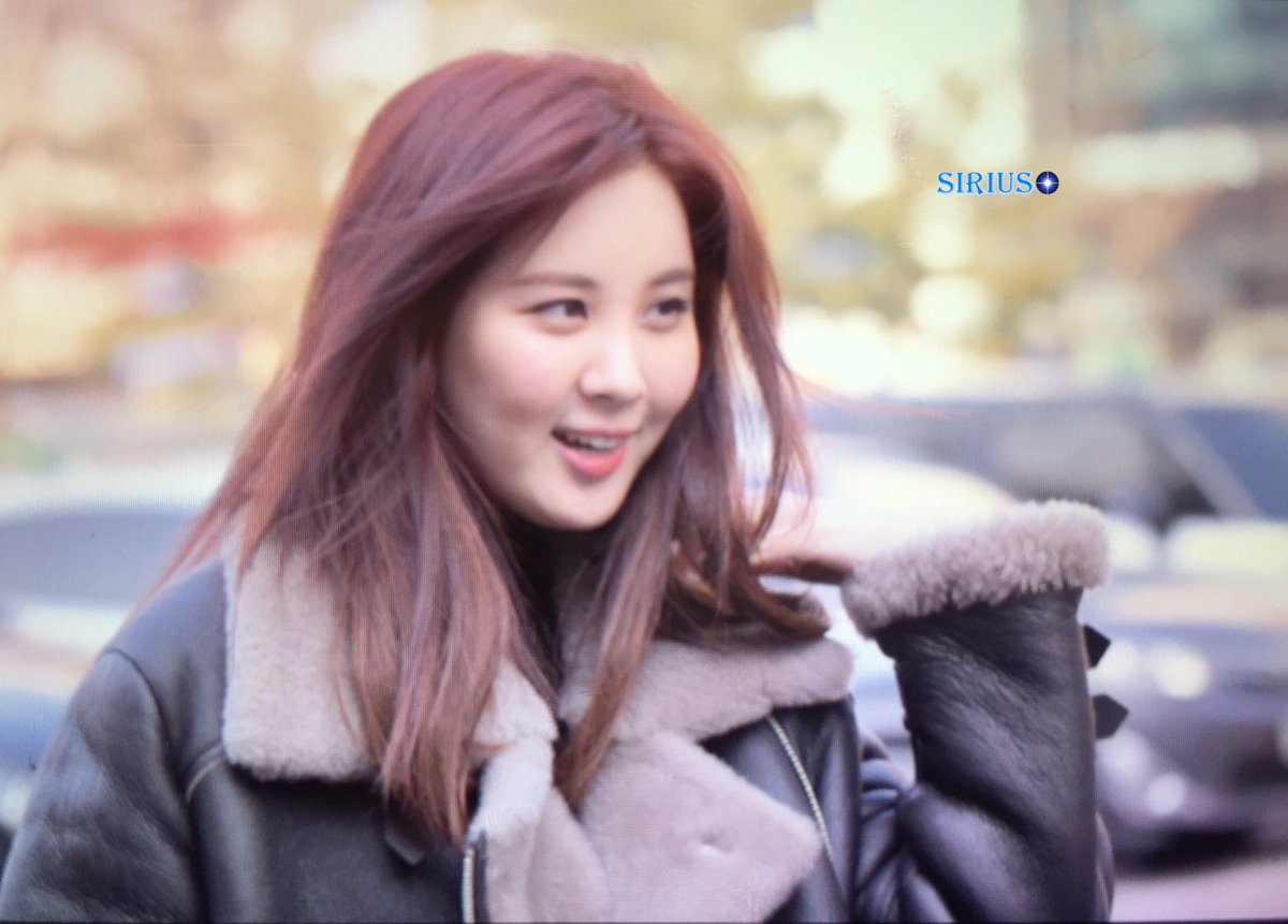 [PIC][19-01-2017]Hình ảnh mới nhất từ chuỗi hoạt động quảng bá cho "Don't Say No" của SeoHyun - Page 3 C3uCEQhVcAEYtx2