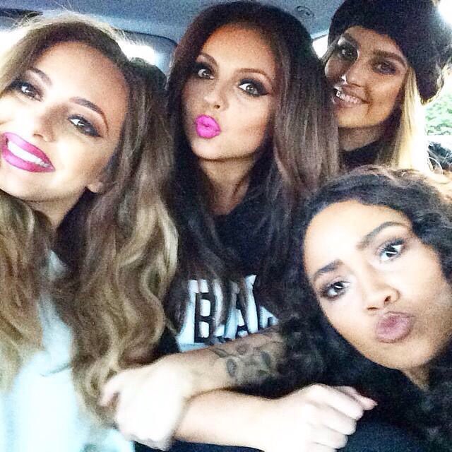 harryharry183's tweet photo. LET'S DO THIS GUYS 🙌🙌 #BRITVIDLITTLEMIX #LittleMixBRITs #LittleMix #brits @LittleMix Keep voting !!‼️💋 https://t.co/KpmiCbj4qL
