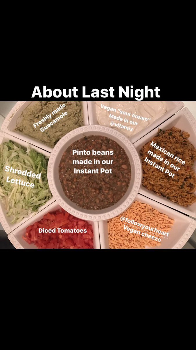 MelissaDumaz's tweet photo. Last night's dinner was also tonight's dinner! Build your own tostadas! #leftovers #plantbased #ILuvToCook #GladTidingsByMel #CookingWithMel https://t.co/q1734d4UIF