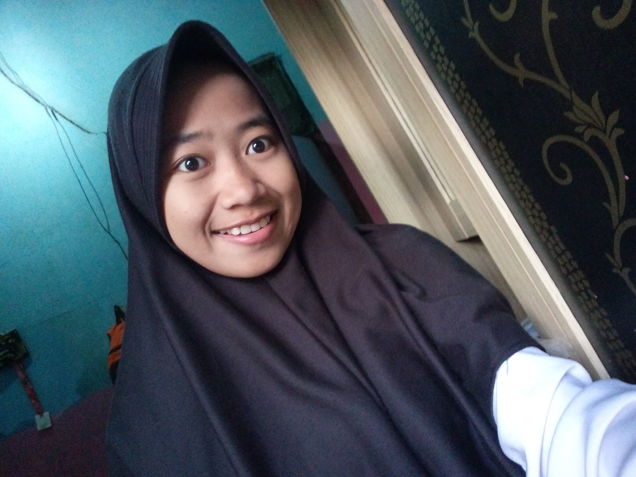 afra_myhijab on X: Jilbab afra the best choice of daily khimar 😍😊😚😚 # Indonesia #berhijab #Haruki #Bismillahirrahmanirrahim  t.copuY75euS5j  X