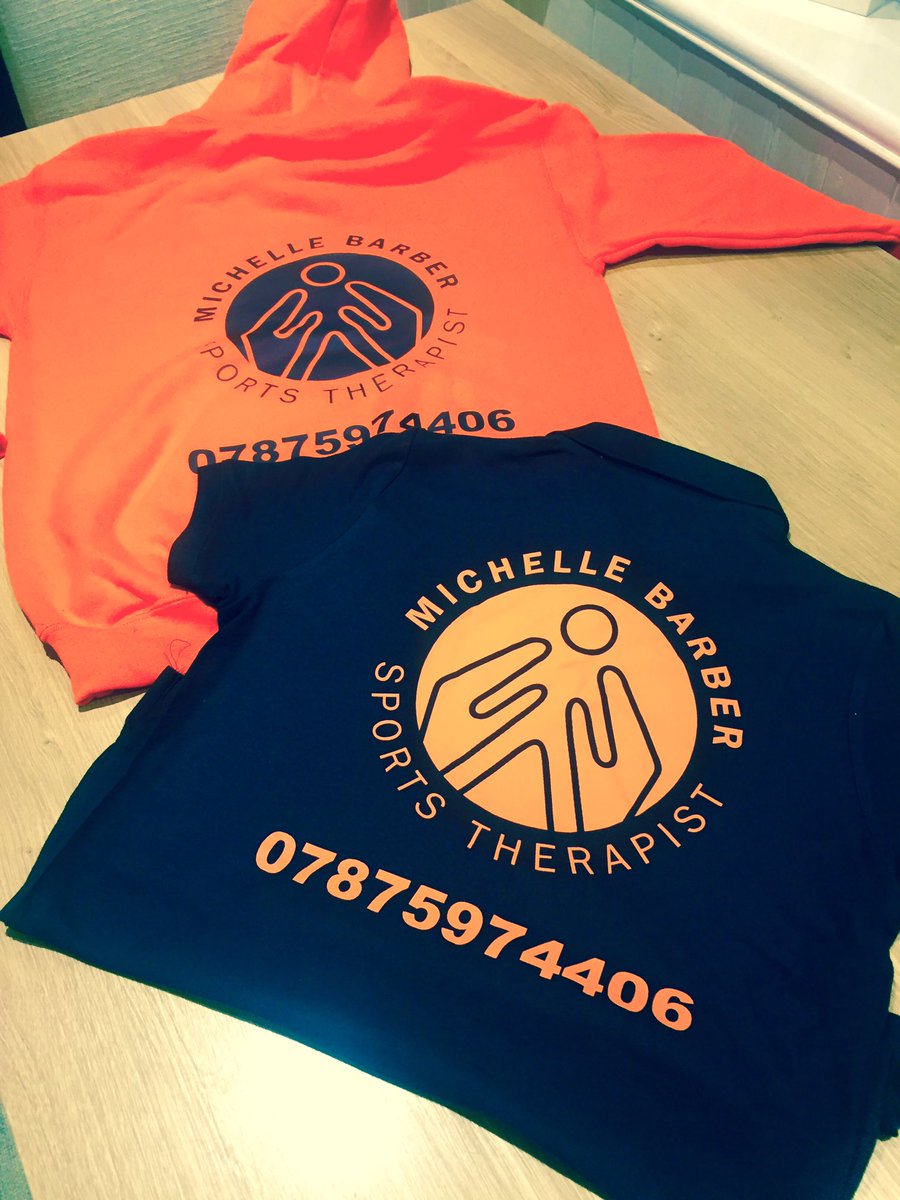Michell34432097's tweet photo. Logo looks amazing on new work uniform 👌🏼 https://t.co/UDyn3eWvFc