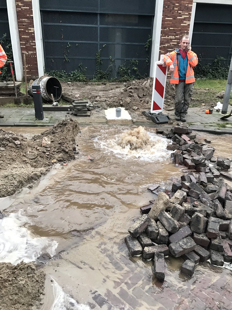 Kunnen helaas niet ontwikkelen ivm lek in waterleiding