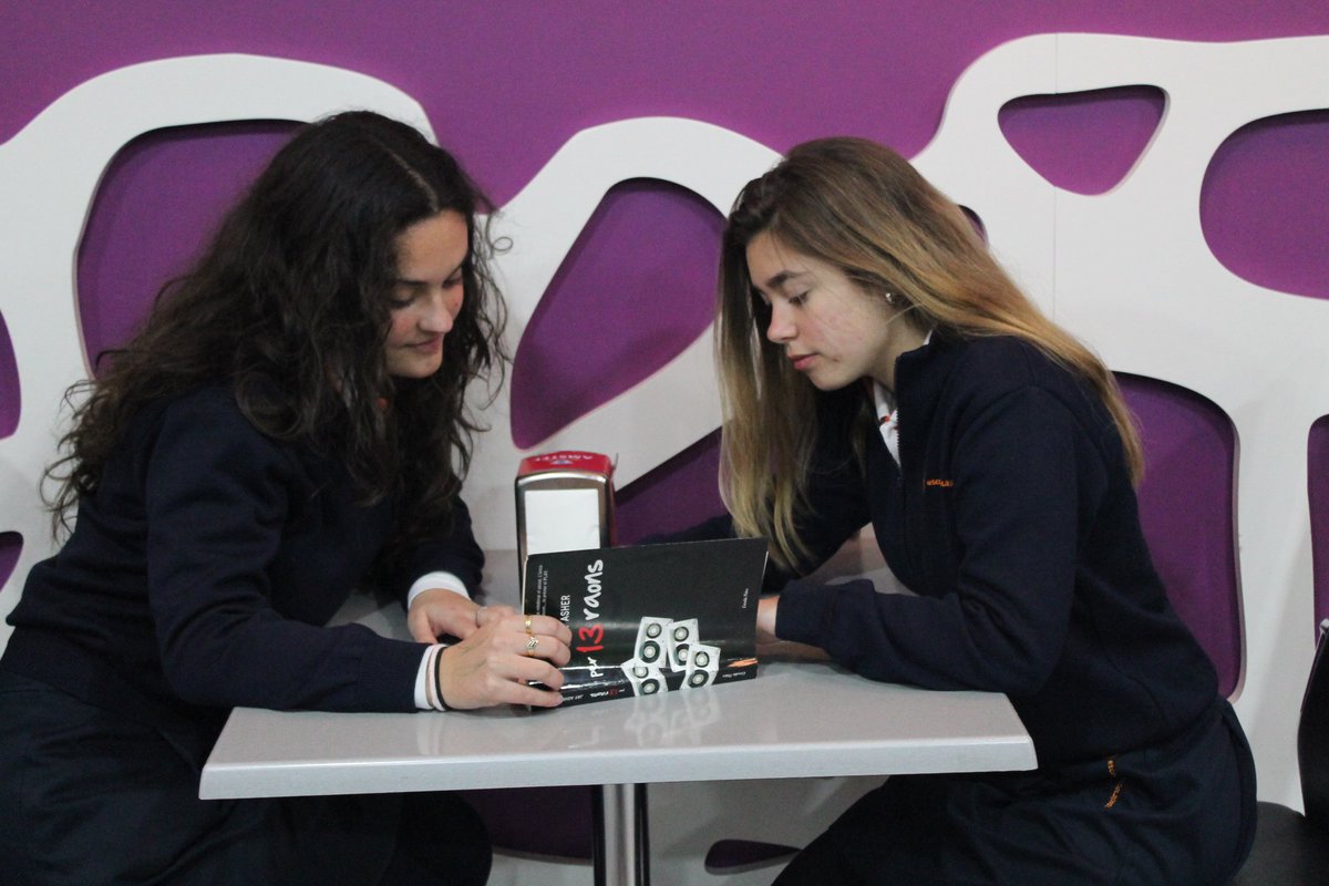 tretzeraonetes's tweet image. Desena raó de les tretze #CECVContemLecturaAVL Coordenada E5. Resseguim les pistes.