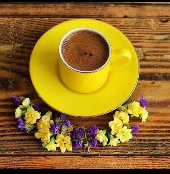 Картинки хорошего дня с кофе. Яркие кофейные чашки. Доброе утро и хорошего дня стильные. Хорошего настроения кофе. Чашечка кофе для настроения.