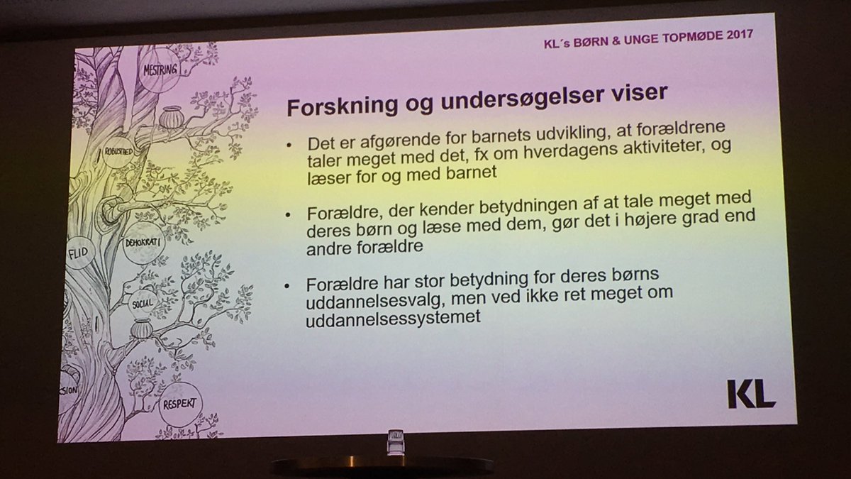 MetteWithH's tweet photo. Vi ved det godt, forældre har afgørende betydning for at børn lærer og trives #butm2017 #skolechat https://t.co/ms2KxpJQZE