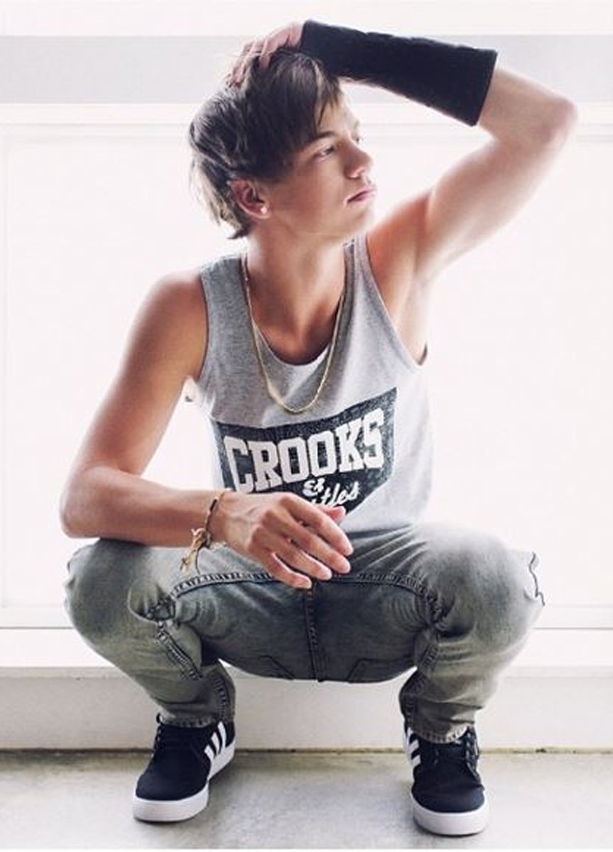  Happy Birthday to my Supreme Naja aka Taylor Caniff 