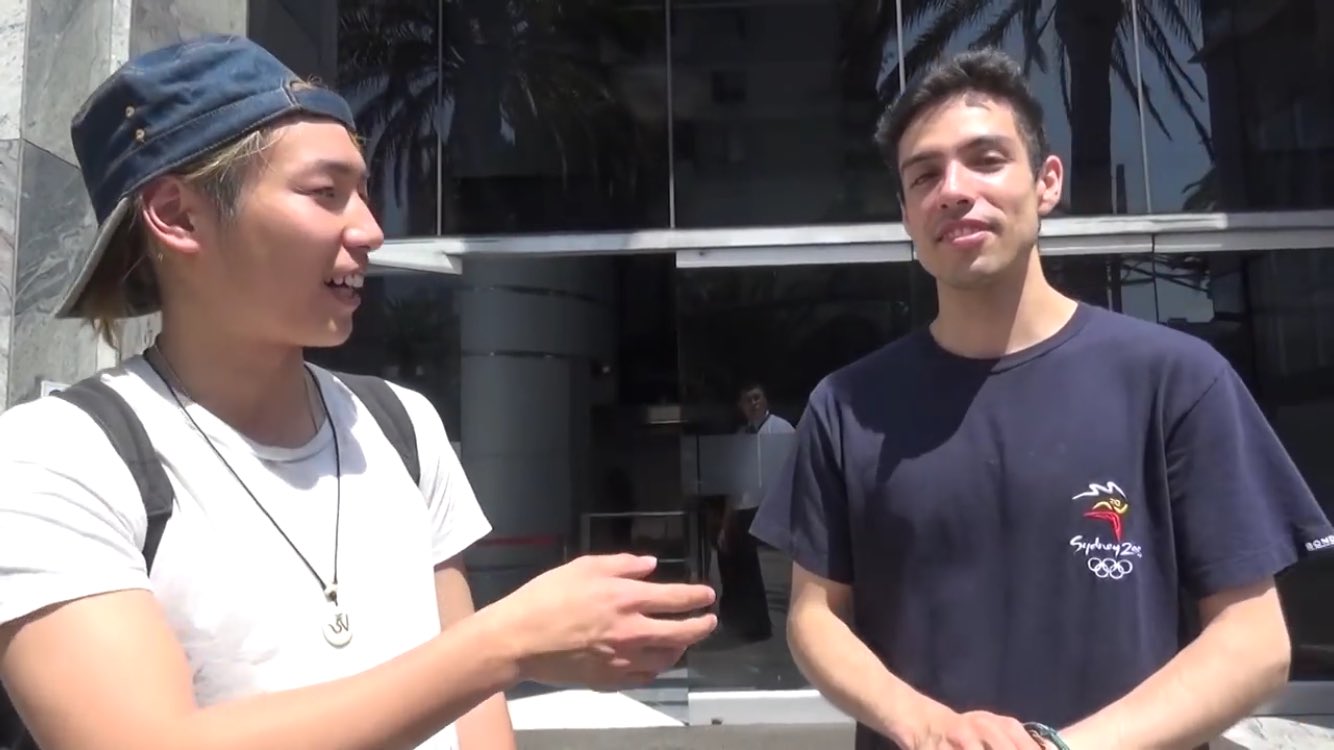 ジョーブログのジョー 南米縦断の際にチリで出会った救世主 パトと日本で再会 パトが居なかったら バイクも買えなかった ﾟoﾟ 本当にお世話になりました T Co Rex2cxw1px こうやって日本で再会できたのがほんまに嬉しい T