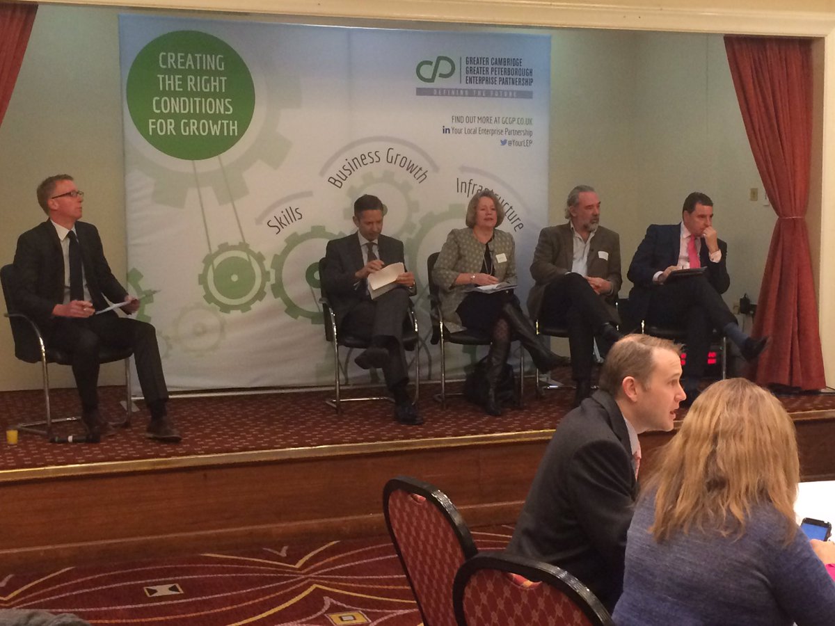 FiMcGon's tweet photo. The questions continue with an emphasis on #Brexit #Devolution and the #economy at #GCGPLEP #LEPQuestionTime @YourLEP @JDjanogly @vickyford https://t.co/b97eKvyn1d