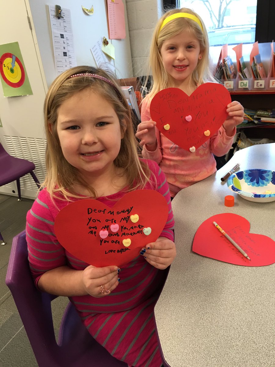 brookeblynch's tweet photo. We are making awesome Valentine cards with conversation hearts. Love to see our first graders using their writing skills, creativity, and ❤️ https://t.co/xSQt6p3p7A