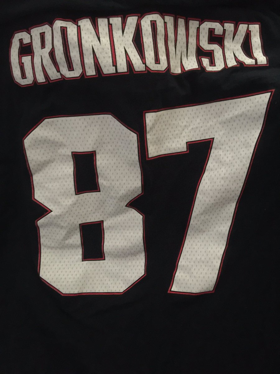 MeganWeezyyy's tweet photo. Ready for #blitz2020 #lifeatATT #gopats #patsnation #GronkNation https://t.co/WV10FyUif2