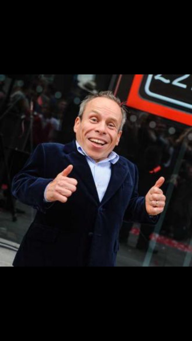 Happy birthday Warwick Davis (1970). 