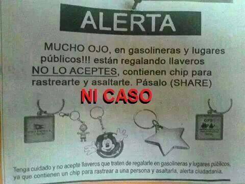 guardiacivil's tweet photo. Mira que son #cansinos los #TontosDelBulo el llavero que "contiene un chip para rastrearte" ...Es #falso

#Noreenvíes https://t.co/JIjiJhXfs5