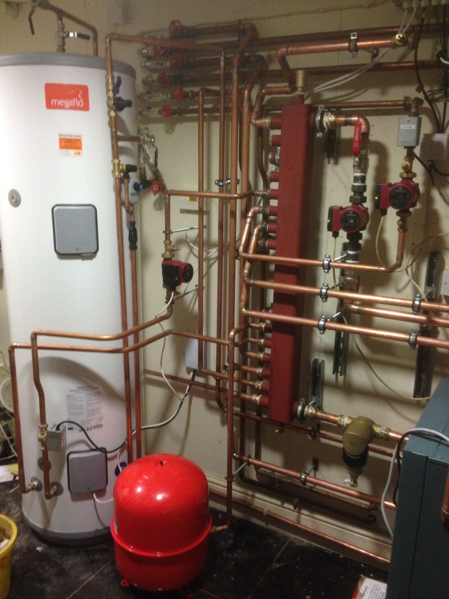 cheshireplumb's tweet photo. This weeks little project @myGrantUK @megaflo @SpirotechUK #lowlossheader https://t.co/B4qM3ML1U0
