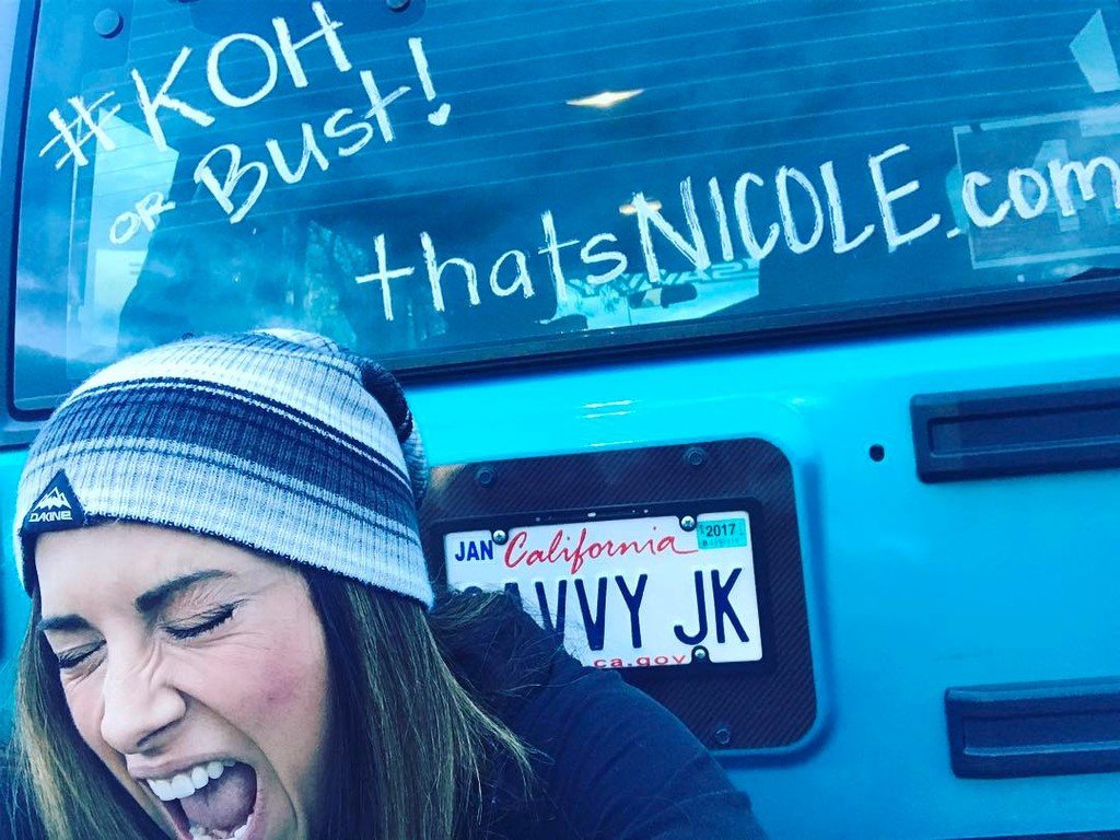 NicoleJohnson's tweet photo. YES!!! Finally on the road, baby!! #koh #koh2017 #jeep #jeepgirl #JUWL #jku  #kickeraudio https://t.co/wCnz2we2KO https://t.co/wxsxRjNUJp