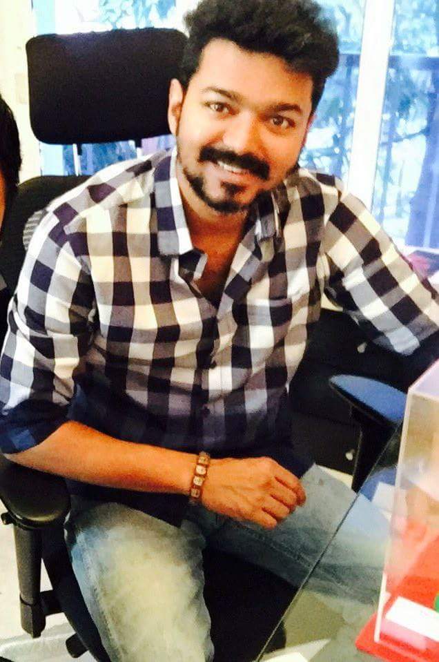 ActorVijayFan1's tweet image. VIJAY HITS YOUR HEART