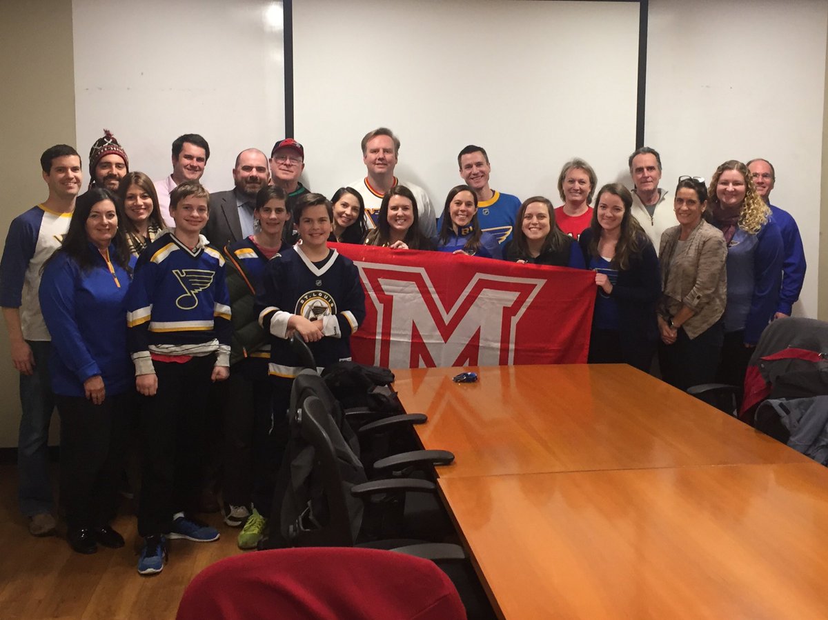 MiamiOHSTL's tweet photo. Thank you '94 @miamiuniversity alum @chriskerber for sharing your stories with us before last nights @StLouisBlues game! #miamialum #LGB https://t.co/8Z1iK4TTNF