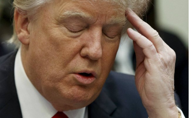 prabhatkhabar's tweet photo. #DonaldTrump #ImigrationBan https://t.co/amDClAerFlडोनाल्ड ट्रंप पर अमेरिकी कॉरपोरेट जगत का गुस्सा बढ़ा, ट्विटर वालों ने भी कस ली कमर https://t.co/JqdZoEWEw0