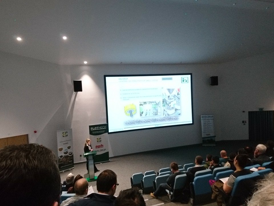 kimfreeman_'s tweet photo. New machinery improvements from Haldrup #plotmech2017 #plotmech @Rothamsted @APHCombines @RothamstedFarms https://t.co/PREXM0OvSq
