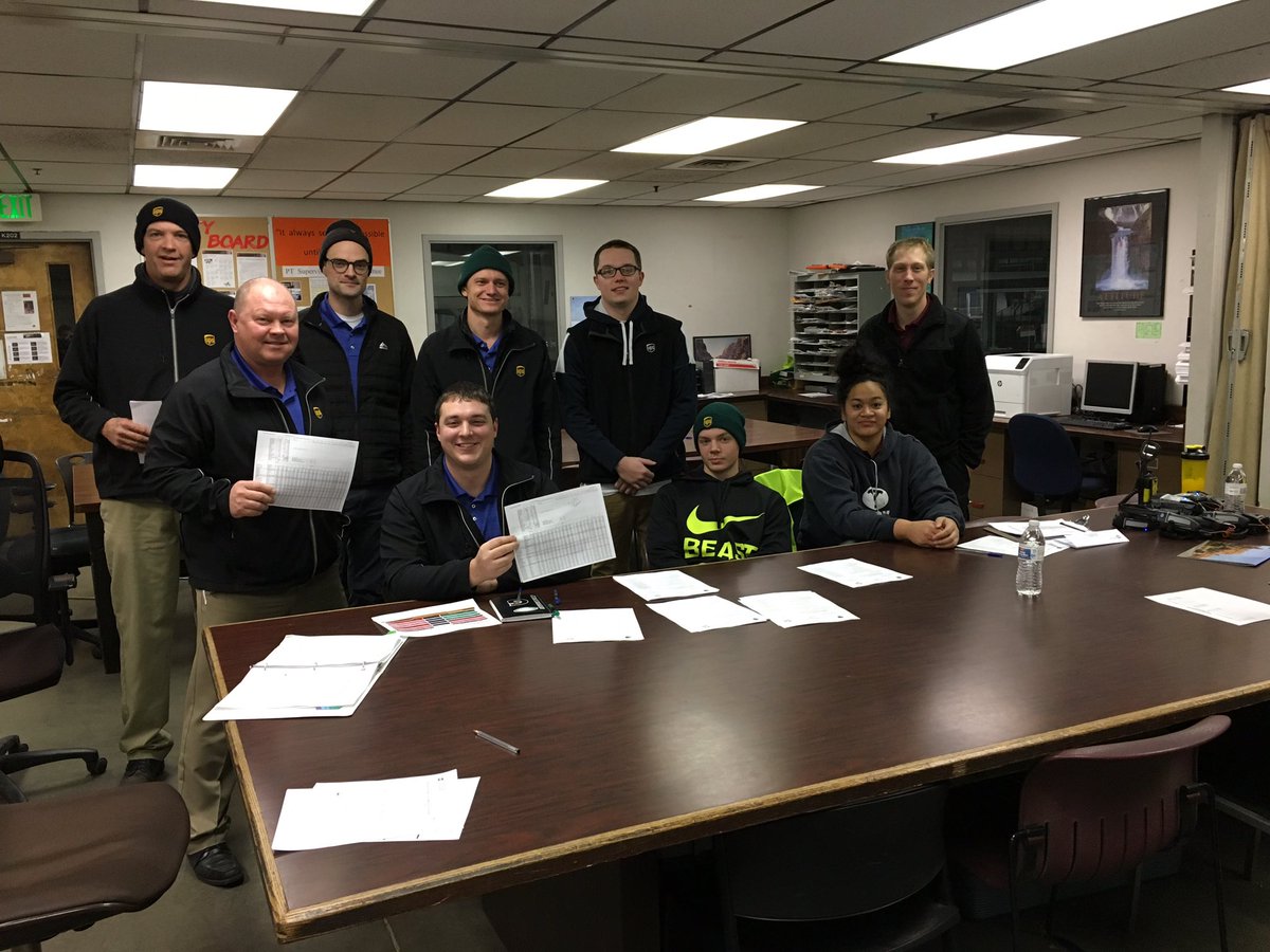 crdups's tweet photo. @DesertMTUPSers SLC Team planning to make plan. #makingplan #doorsdown #pdopmagic https://t.co/7UoRaMXl4Q