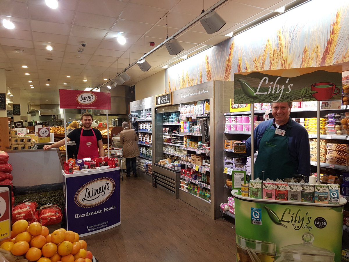 Dom and Fergus on tasting duty in <a href="/SupValukillestr/">SuperValu Killester</a>. Leaf tea and chocolate biscuit cake WOW! @laineyshandmade <a href="/Musgraveplc/">Musgrave plc</a> #foodacademy