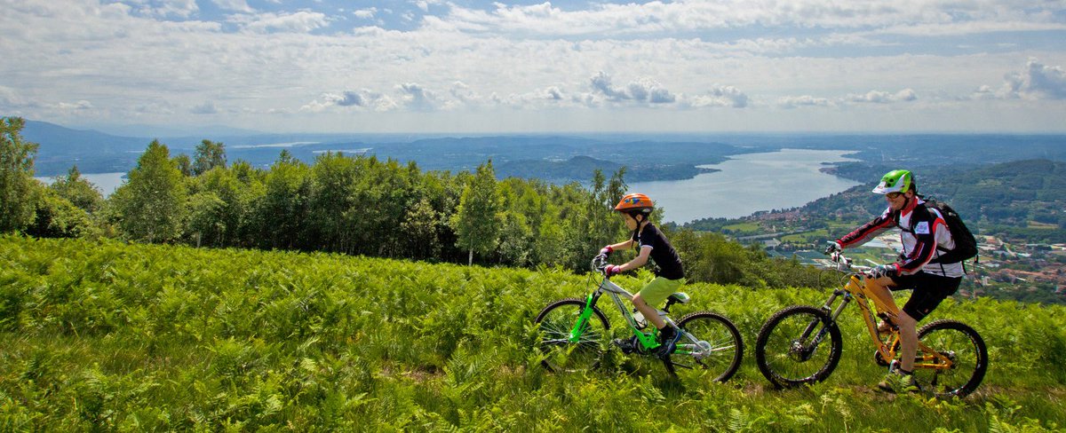 #bike #tour #LagoMaggiore #LagoOrta una vera meraviglia! #outdoor #slowtravel youtu.be/sELrRjQsRMs cyclinglagomaggiore.it #visitpiemonte