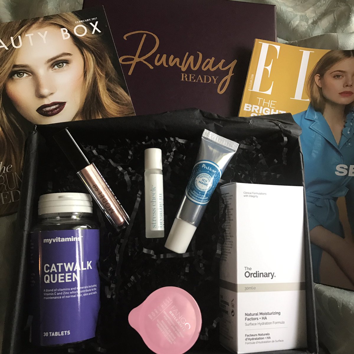 Following a manic Week, a great start to a lazy Friday with February's Look Fantastic  box - time to chill 😊