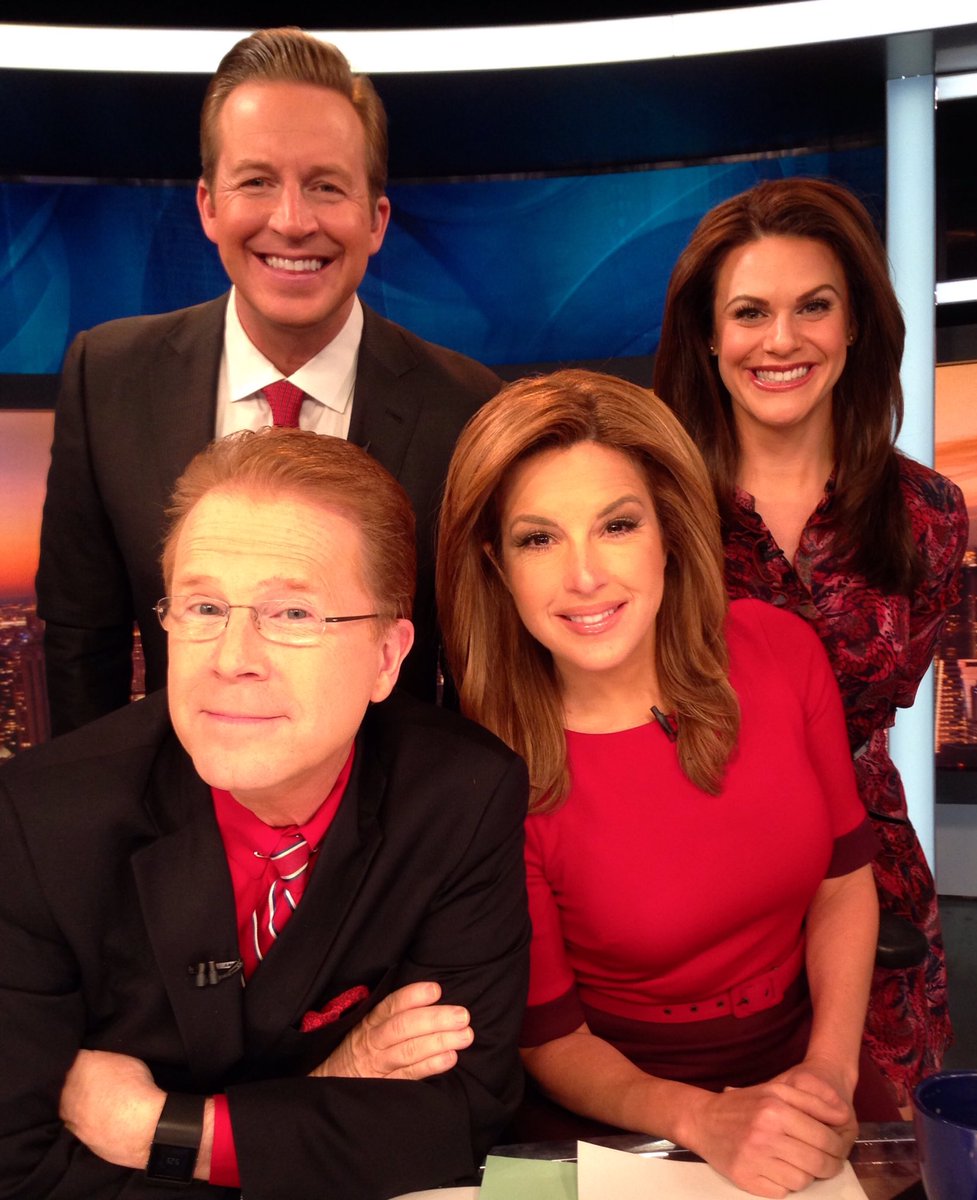 John Elliott (JohnElliottTV) Twitter