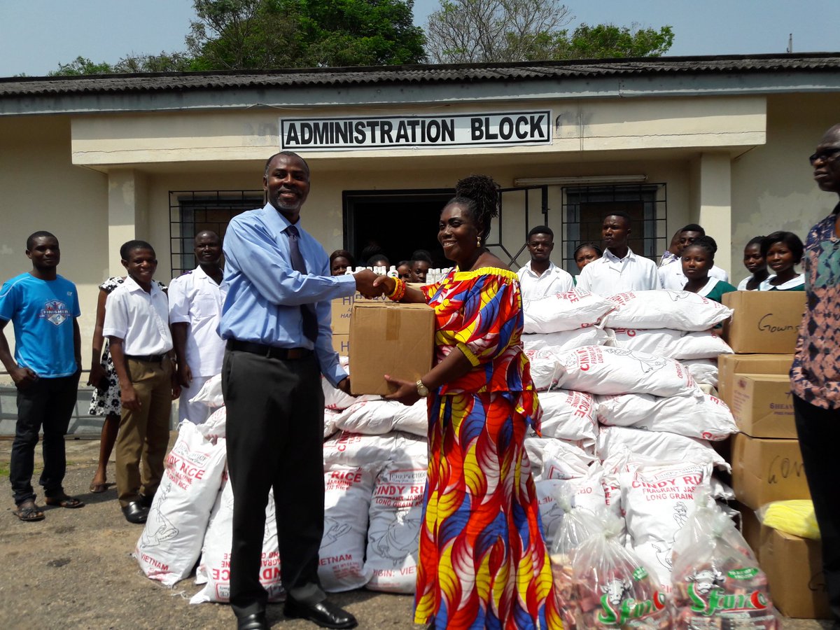 AnPHGhana's tweet photo. Our sincere gratitude to the Office of the First Lady of the Republic of Ghana for their donations to the hospital.
@NAkufoAddo https://t.co/iVOAL1MiOO