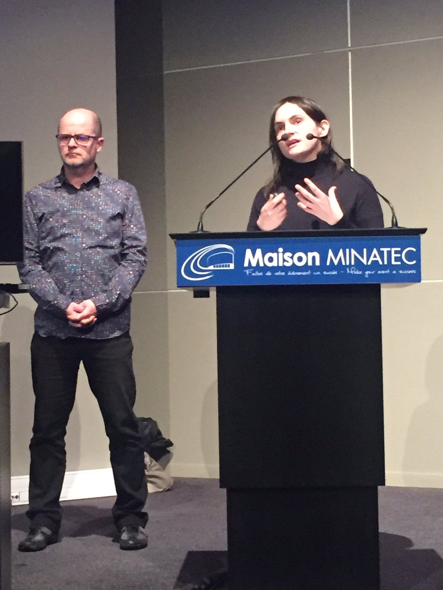 IDAideaslab's tweet photo. Pauline De Chalandard Francois Templier création artistique à base de micro écran OLED Atelier Arts Sciences Grenoble https://t.co/PfpLn15osc