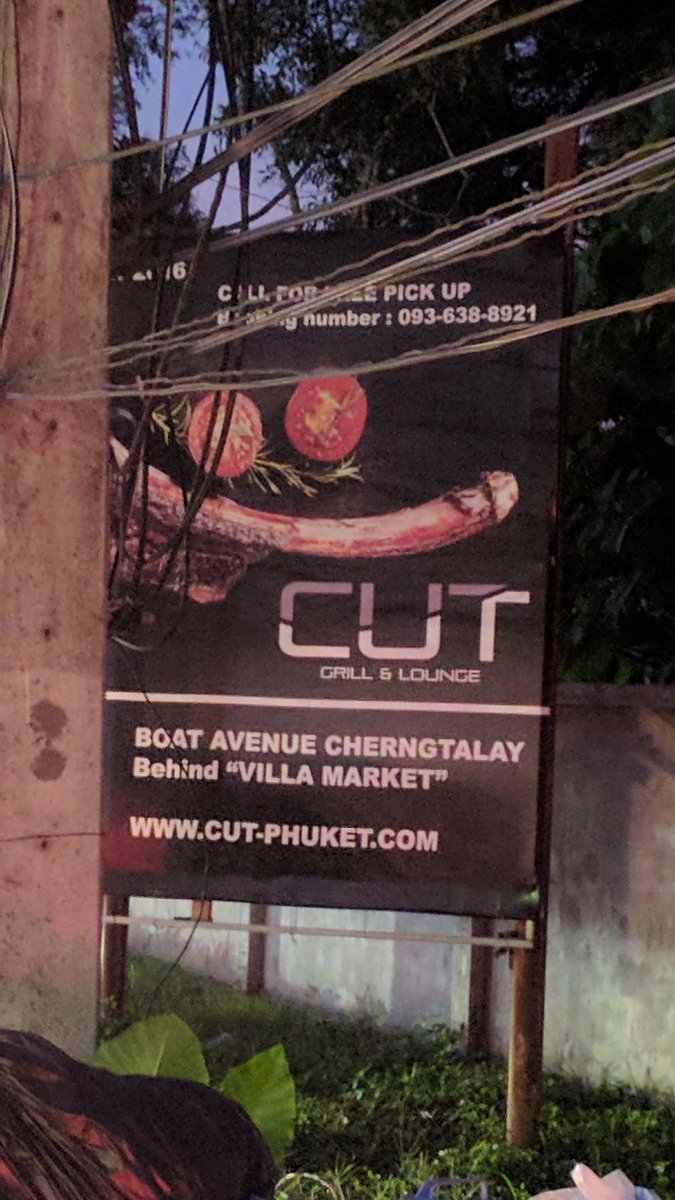 Mentioum's tweet photo. Legitimately made me double take this advert. The name is just.... So phalic. #phalic #lambchop https://t.co/H9ZBhHwcCP