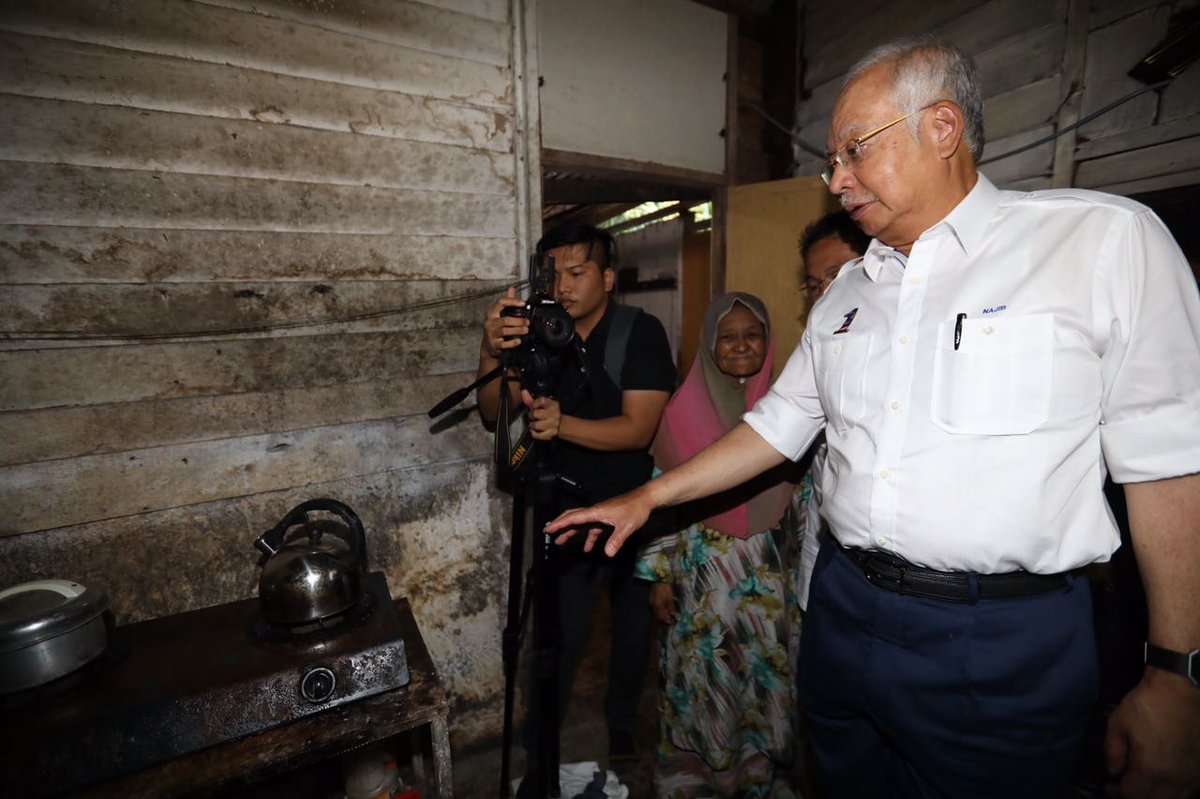Mohd Najib Tun Razak tweet media