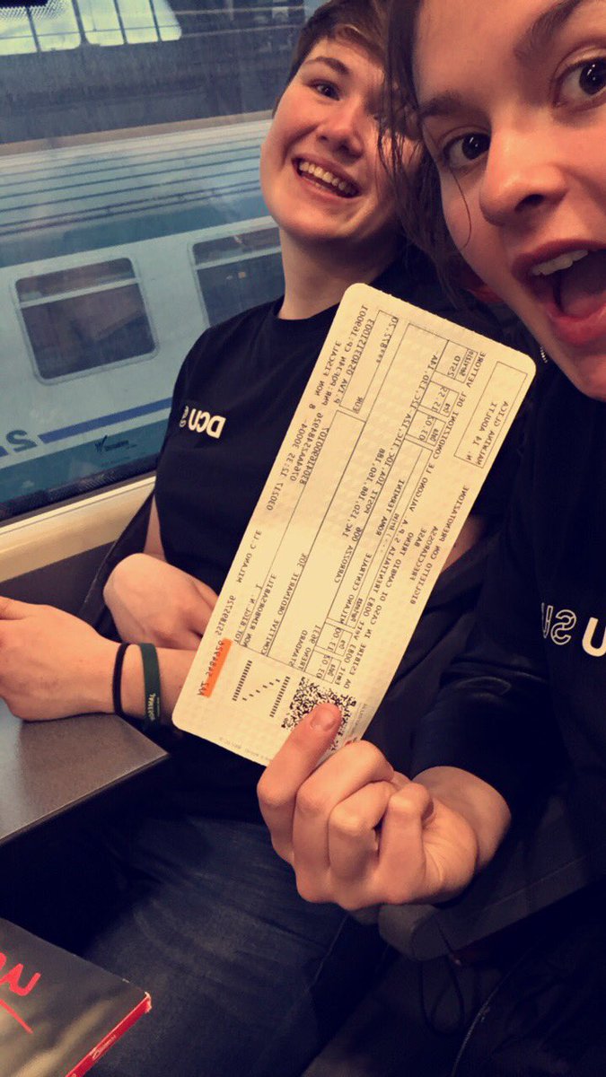 NotFastButFurio's tweet photo. Never been so happy to sit on a train... Rome bound! #BegBorrowStealDCU #Movember https://t.co/MHYLJwjNM8