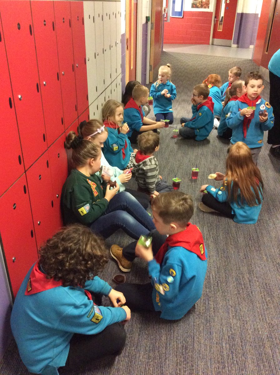 GASolihull's tweet photo. Earlier this week we had some amazing Beavers join us here at @GASolihull to get their IT badges. Well done! @UKScouting. https://t.co/FbgymJPjoz