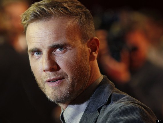 Happy 10th Cererian Birthday Gary Barlow!  Remessage 