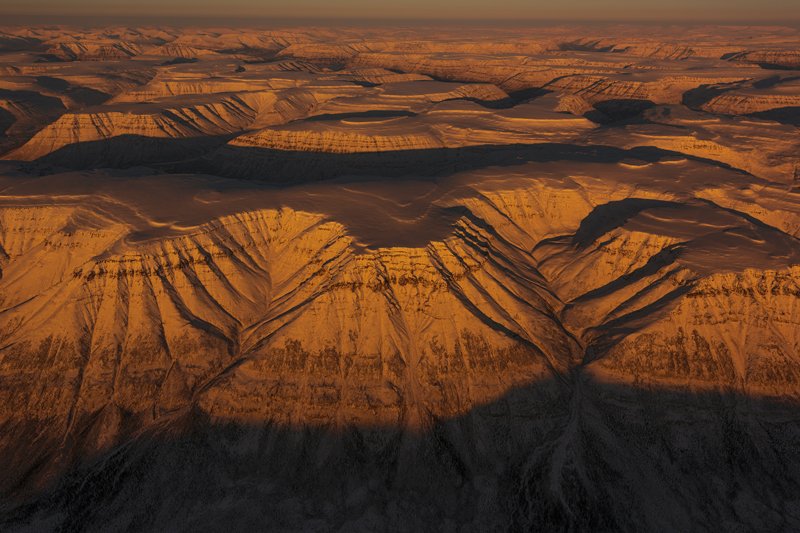 Сибирские траппы. Плато Путорана горы. Каньоны плато Путорана. Среднесибирское плато Путорана. Плоскогорье плато Путорана.