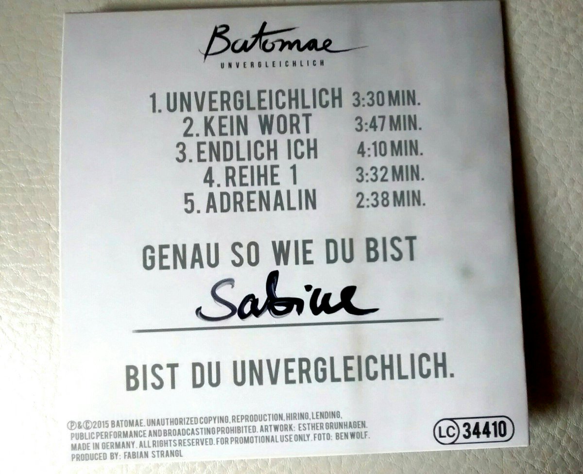 SabineSchauenb1's tweet photo. Das ist mal ein #Kompliment Danke #Batomae #Konzert #Unvergleichlich https://t.co/6jcFUwzO4d