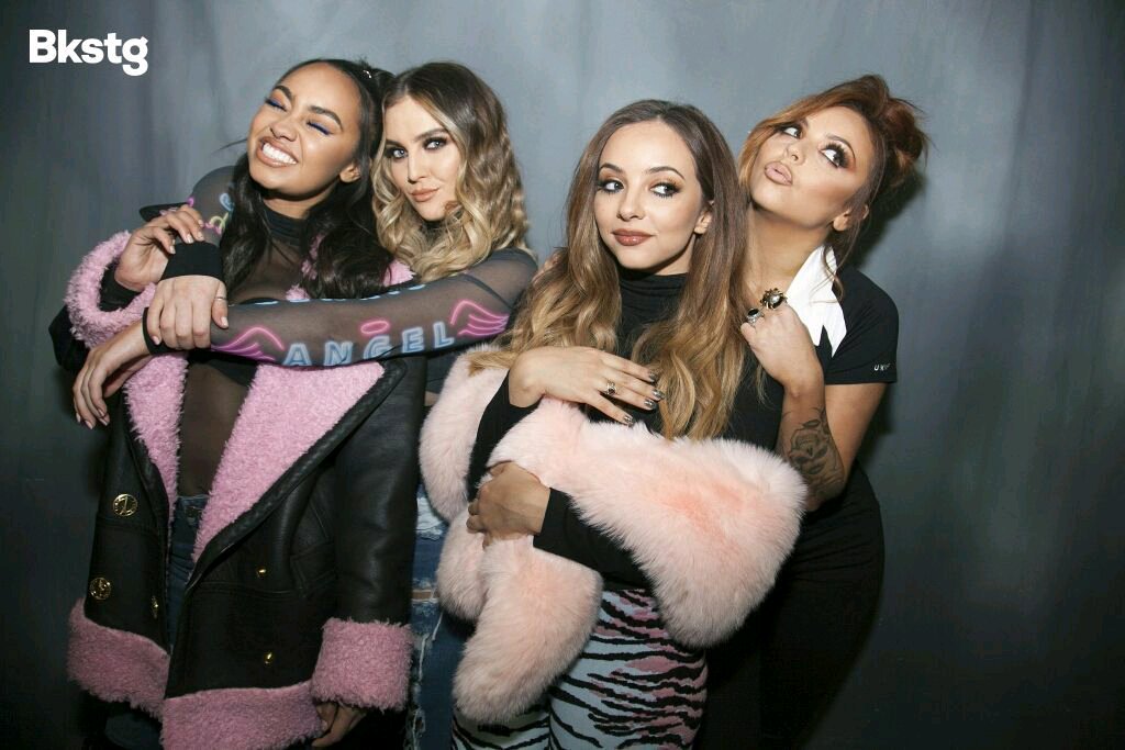 Amy_Kenna_'s tweet photo. This photo is one of my faves ❤
.
.
.
#littlemix #perrieedwards #jadethirlwall # #littlemixupdates #glorydays https://t.co/9FZecEpDox https://t.co/D9guba60ok