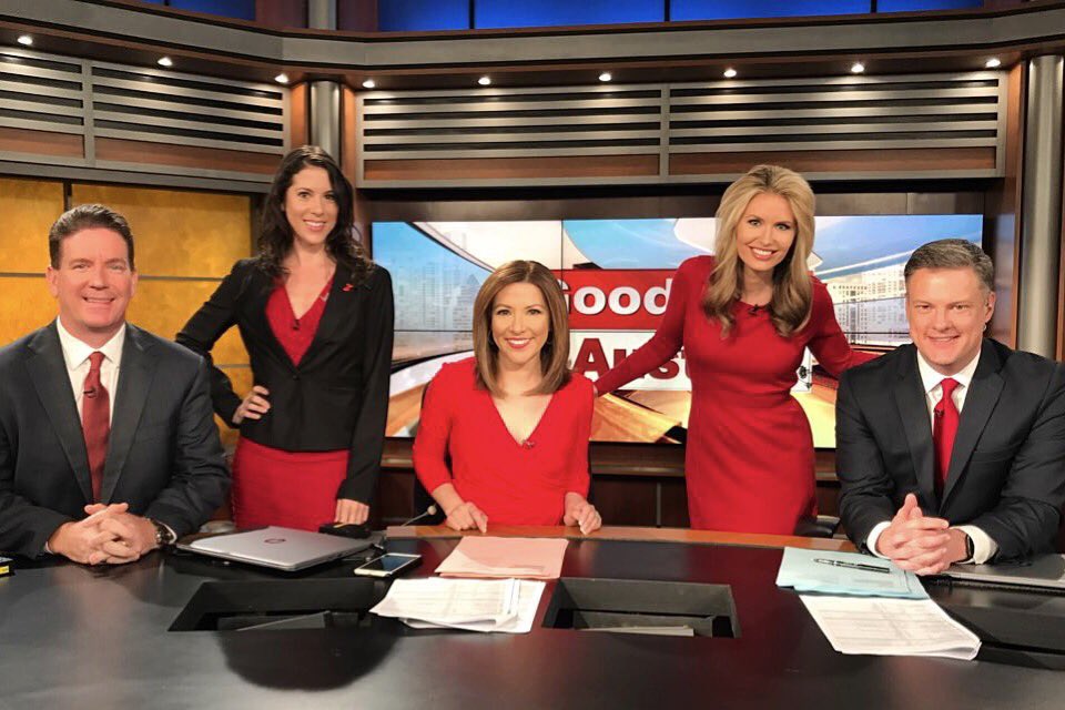 AmandaOnFOX7's tweet photo. Go red! It's National #GoWearRedDay
To raise awareness on the impact of heart disease on women! We've got our red on :-) https://t.co/wMoQdMTo7q