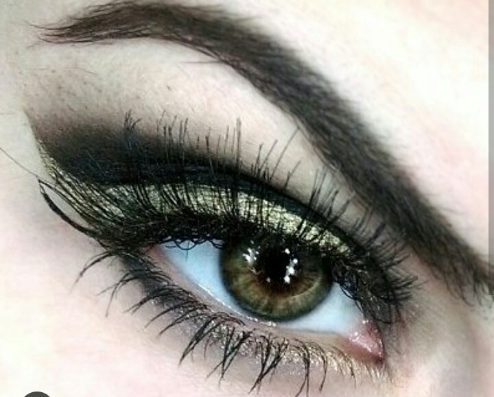 AGMake_up's tweet photo. Eye makeups. #makeup #maquillaje #mua https://t.co/sqm4irjJgJ