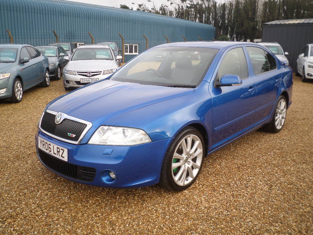 SKODA OCTAVIA NOW IN...
islandcarcentre.co.uk/inventory/2006… #SKODA #OCTAVIA #BLUE #FUN #DRIVE #DRIVING #ISLEOFWIGHT #ISLANDCARCENTRE