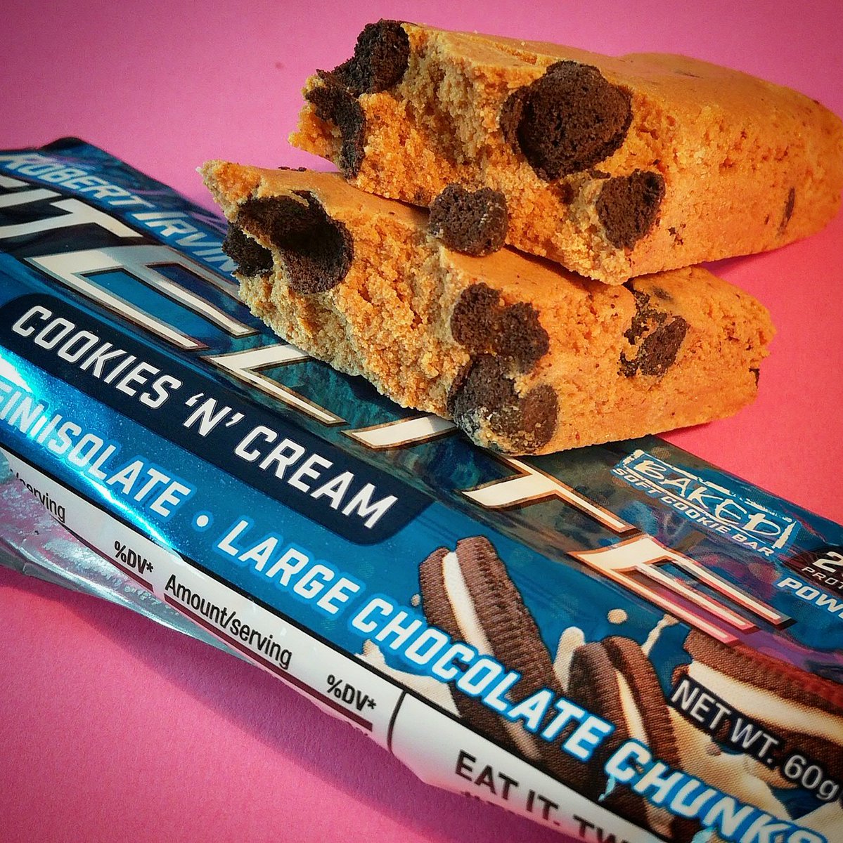 Hyperbar_FR's tweet photo. Barre @fitelitebars  Cookies &amp; Cream
😎😋😎
🔄https://t.co/LUbMVd2OM8🔄 pour les barres Fitelite low carbu 💪👍💪 https://t.co/nWXHrjYfqi