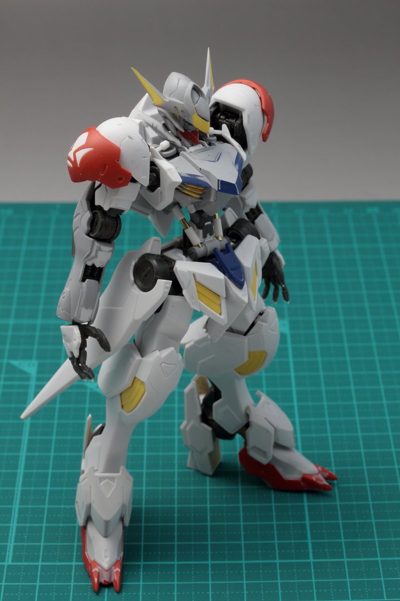 びりー 模型垢 On Twitter Hg バルバトスルプス製作中です 一通り改修完了 あとは少しスジ彫りを追加しつつ仕上げてく感じです 各部の作り込みやプロポーションを自分好みにしています