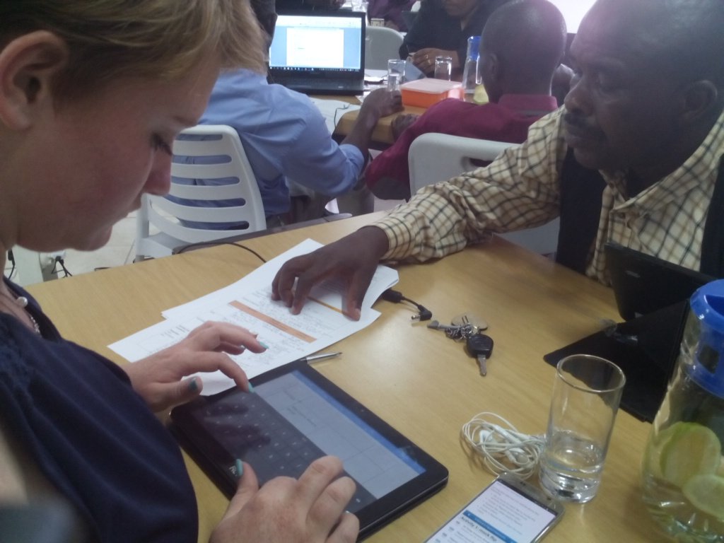 BerghLoren's tweet photo. Nans typing really fast#lessonplans#gapschools#ict4red https://t.co/JqI7TfMcDf