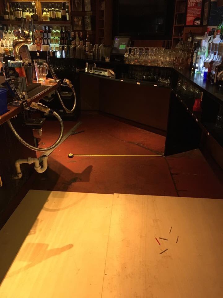 Cws_flooringltd's tweet photo. @frankienbennys @Cws_flooringltd #swindon #degafloor #nationalflooring #resin #resinflooring #failedvinyl #quartz #barrefurb https://t.co/jhXn5w8TK2