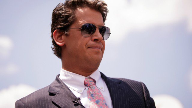 thehill's tweet photo. Milo wants an apology after Berkeley mayor calls him a "white nationalist": https://t.co/fuliuzPthz https://t.co/hegSuWEElC