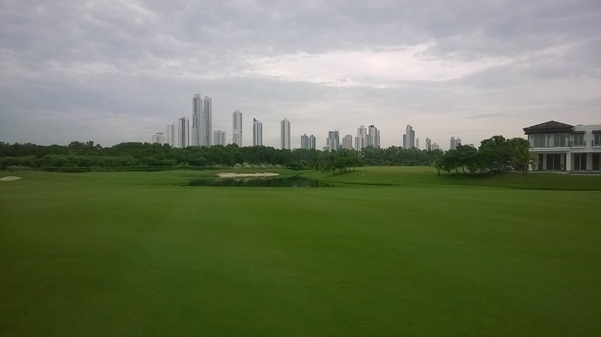 golfsportint55's tweet photo. #FF Feliz Fin de Semana #GolfFans
Se retiro Tiger🐯?
No es motivo para no ir a jugar una ronda de #Golf #Panamá te ofrece buenas canchas ⛳🌞😎 https://t.co/i0SeyL0YmM